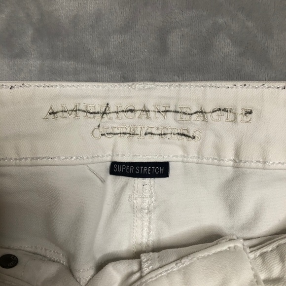 American Eagle AE Stretch Denim Mom Shorts - Picture 7 of 9